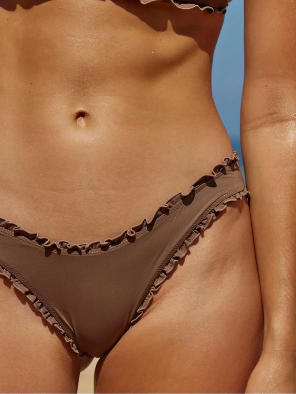 Free People x Toast Signature Coffee Quartz Frill Bikini Bottoms Size Large